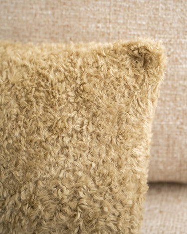 Cushion Almagro Teddy Green - Things I Like Things I Love