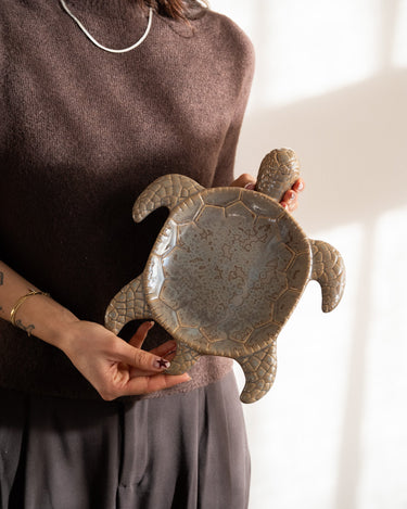 Deco Tray Turtle Brown - Things I Like Things I Love