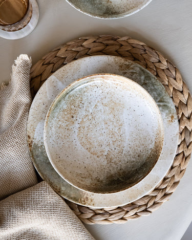 Handmade Japanese Yuki Deep Dinner Plate - Things I Like Things I Love