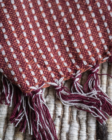Plaid Luca Franjes Bordeaux - Things I Like Things I Love