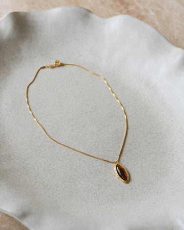 TILTIL Cindy Oval Gemstone Necklace Gold - Things I Like Things I Love