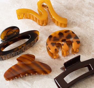 TILTIL Elly Claw Clip Shimmer Bruin - Things I Like Things I Love