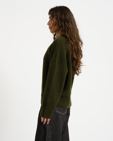 TILTIL Milana Crew Pullover Donkergroen - Things I Like Things I Love