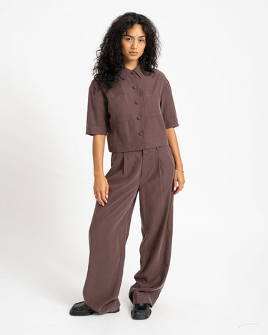 TILTIL Mine Shortsleeve Blouse Bruin - Things I Like Things I Love