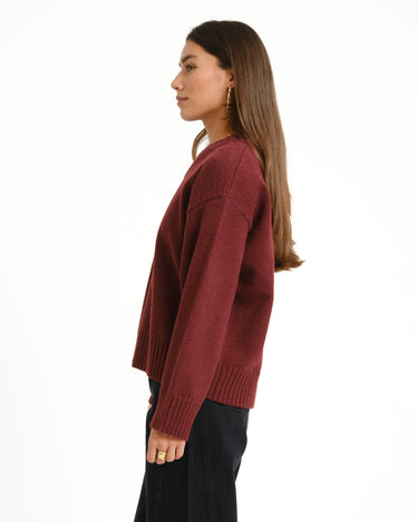 TILTIL Percy V-Neck Pullover Bordeaux - Things I Like Things I Love