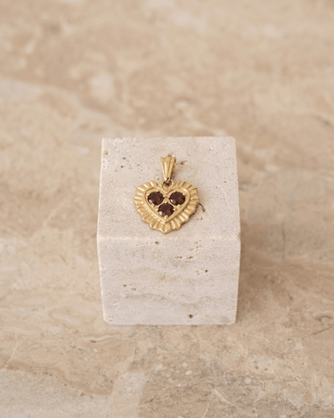 TILTIL Sacred Zircon Heart Charm Goud - Things I Like Things I Love