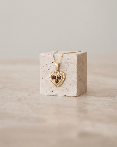 TILTIL Sacred Zircon Heart Charm Goud - Things I Like Things I Love