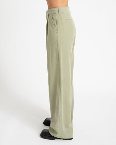 TILTIL Sanne Rayon Pantalon Sage - Things I Like Things I Love
