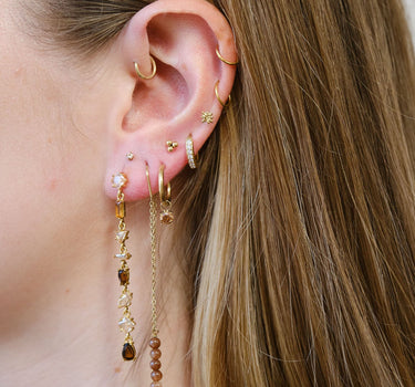 TILTIL Set van 2 Jane Zircon Long Stud Oorbellen Goud - Things I Like Things I Love