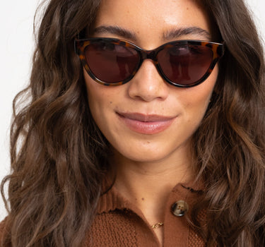 TILTIL Sunglasses Laura Brown - Things I Like Things I Love