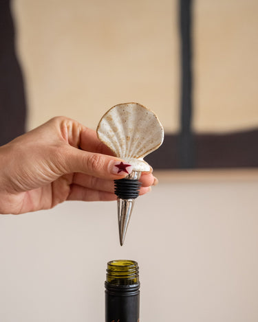 Wine Bottle Stopper Shell - Things I Like Things I Love